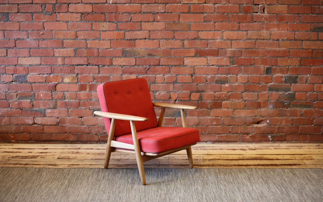 HANS WEGNER red cigar chair